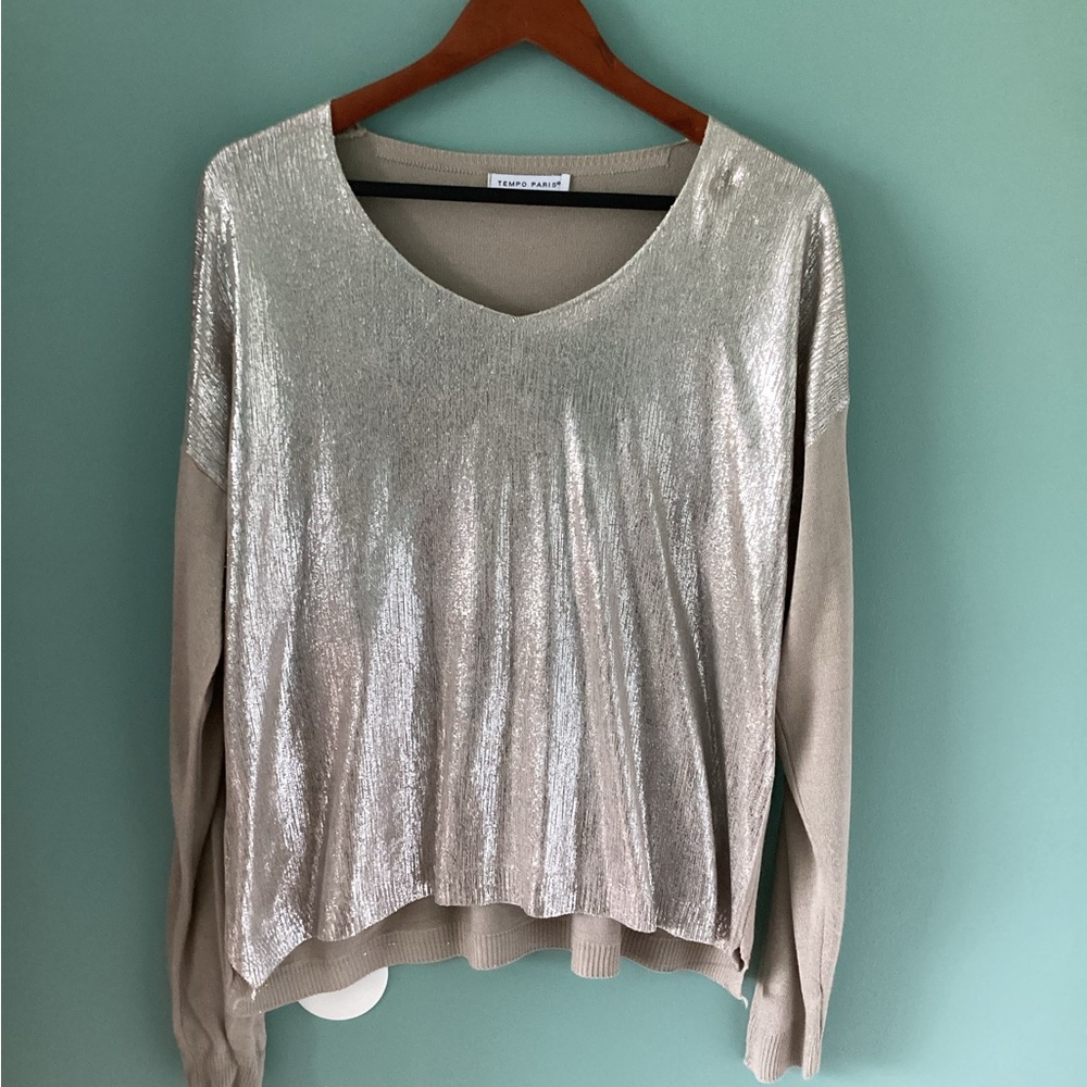 Lightweight, long sleeve tan and silver size medium/large